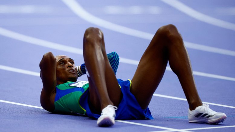 Paris 2024: Alison dos Santos se classifica para a final dos 400m com barreira no atletismo