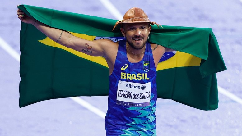 Petrúcio Ferreira vence no fim e conquista o ouro no atletismo dos Jogos Paralímpicos Paris 2024