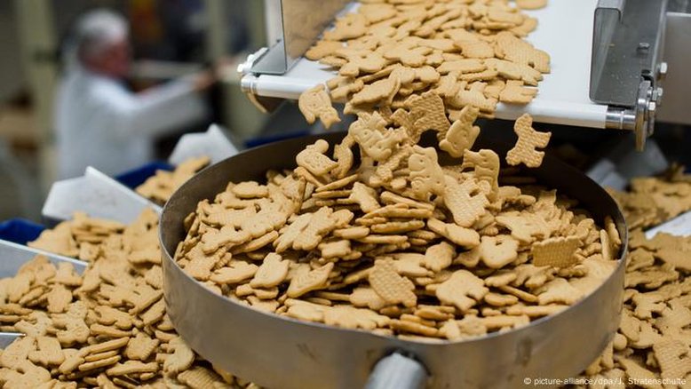 Fabricante alemã de biscoitos admite uso de trabalho forçado durante o nazismo