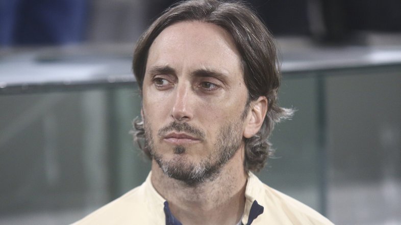 Zubeldía critica 1º tempo do São Paulo e não se surpreende com domínio do Botafogo: 'É Copa'