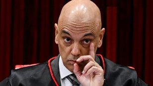 A cautela de Moraes sobre Bolsonaro