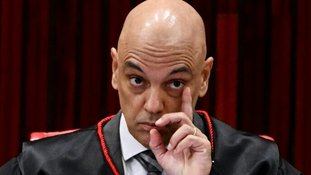A cautela de Moraes sobre Bolsonaro