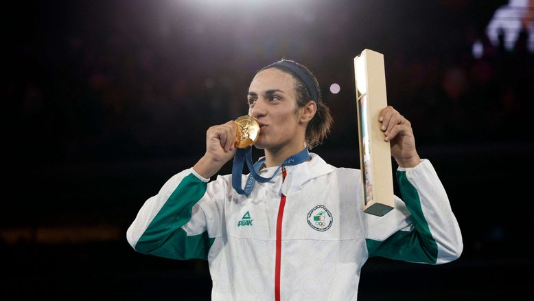 Boxeadora argelina vítima de ataques de gênero ganha medalha de ouro em Paris-2024