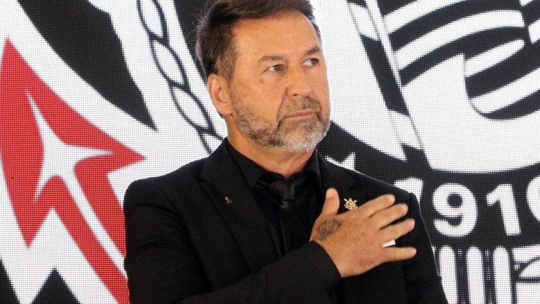 Entenda os próximos passos após pedido de impeachment contra Augusto Melo no Corinthians