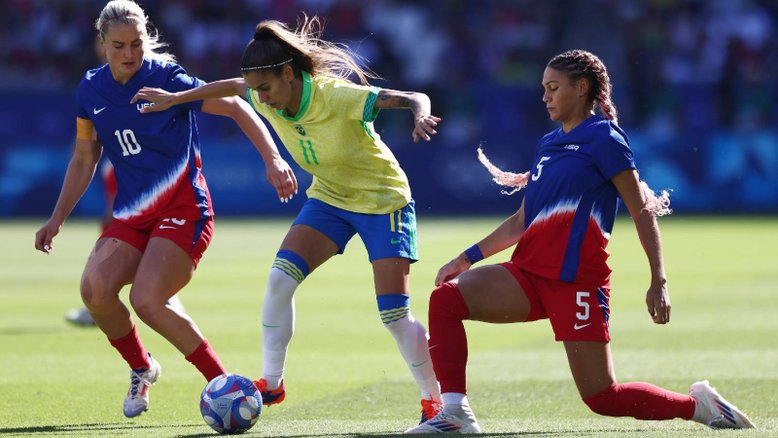 Lance da partida entre Brasil e EUA na final olímpica