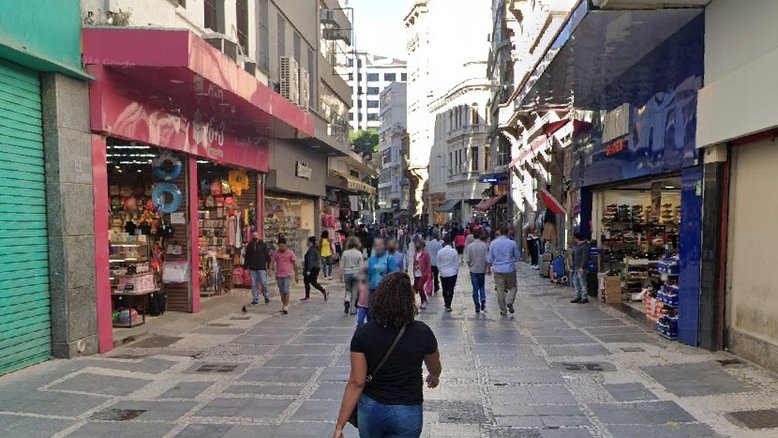 Criança de 5 anos morre após cair de prédio no centro de São Paulo
