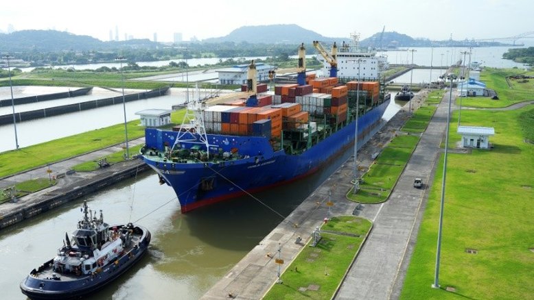 Canal do Panamá prevê receita recorde em 2025