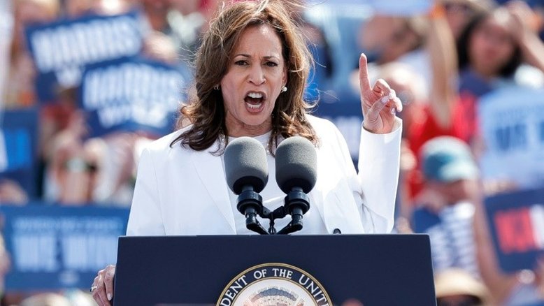 Kamala alerta que democracia corre risco nos EUA se Trump vencer