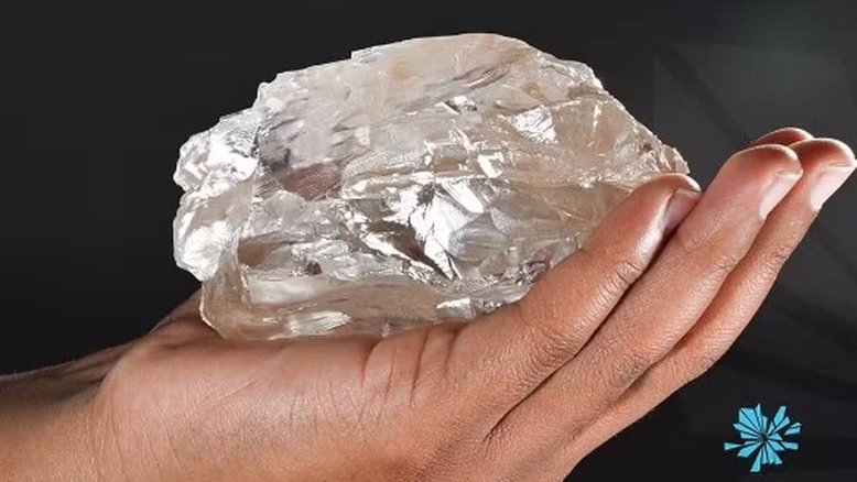 Empresa canadense encontra um dos maiores diamantes do mundo em Botsuana