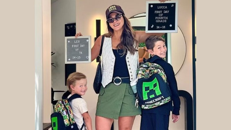 Fernanda Machado posa com filhos nas redes sociais