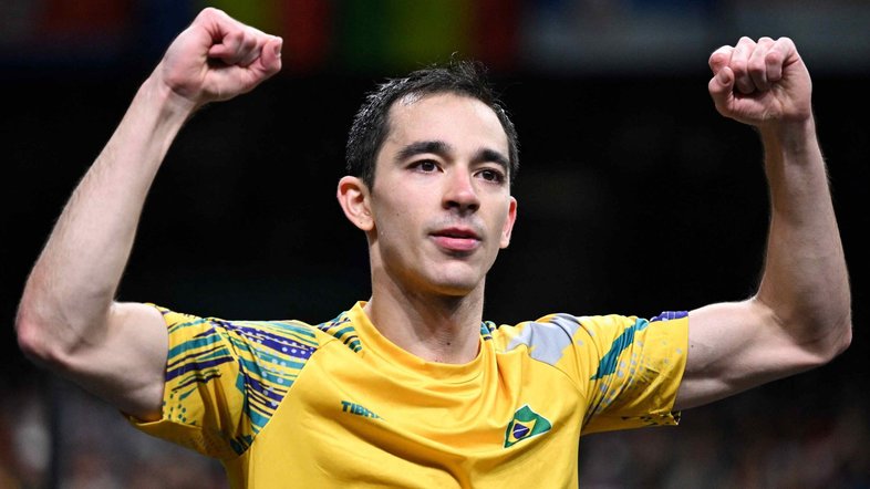 Hugo Calderano em ação nos Jogos Olímpicos de Paris 2024