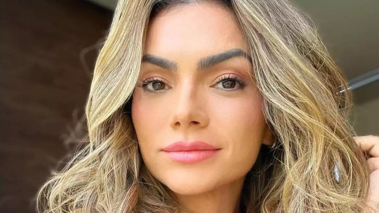 Glow News - ‘Sigo acreditando que tudo dará certo’: conheça doença crônica que acomete Kelly Key