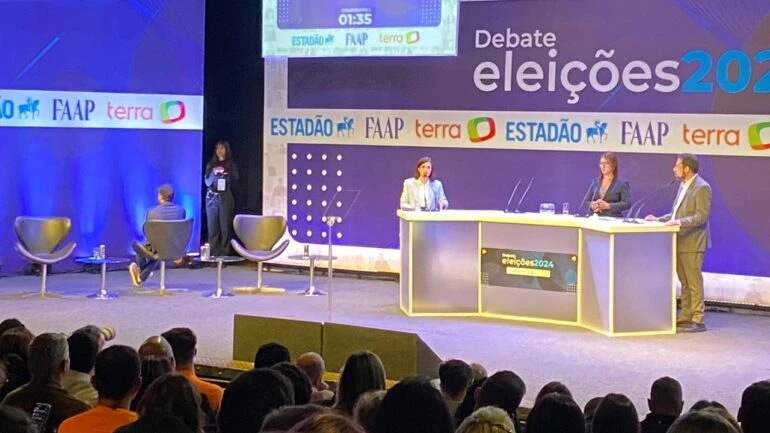 Pablo Marçal vira de costas para Tabata e Boulos em debate