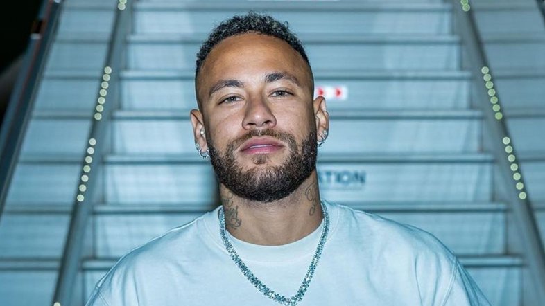 Com nomes de peso, leilão do Instituto Neymar Jr. ocorre na terça; veja detalhes