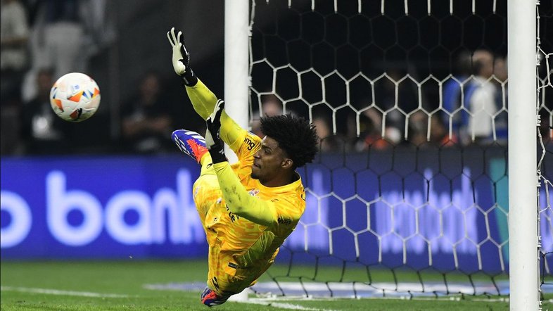 SBT bate a Globo com vitória histórica do Corinthians nos pênaltis