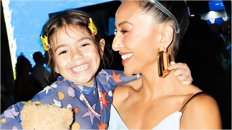 Sabrina Sato relembra como contou a filha que perdeu o bebê que esperava