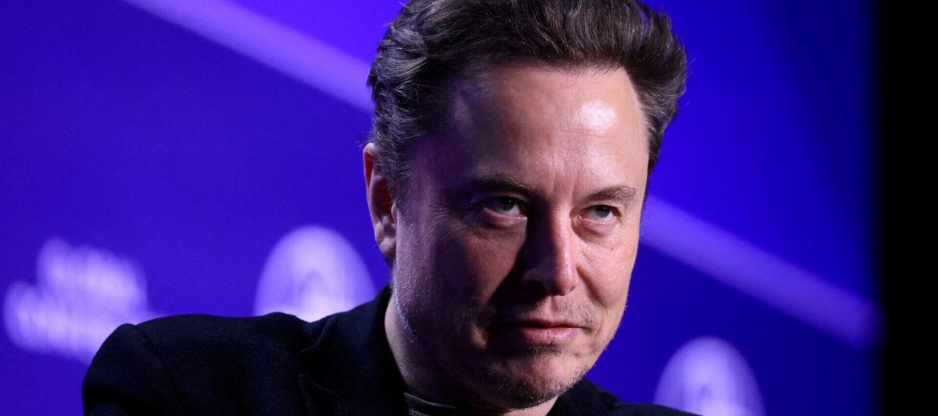 Musk chama governo australiano de "fascista" por lei de desinformação