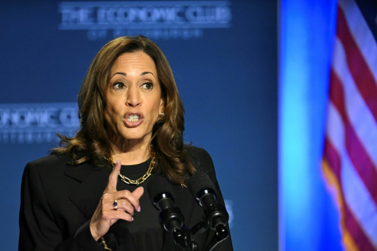 Nasrallah era um 'terrorista' com 'sangue americano em suas mãos', diz Kamala Harris