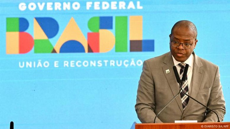 Caso Silvio Almeida: parem de culpar as mulheres