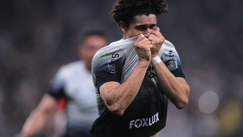 Corinthians consegue efeito suspensivo e André Ramalho é reforço contra o Palmeiras