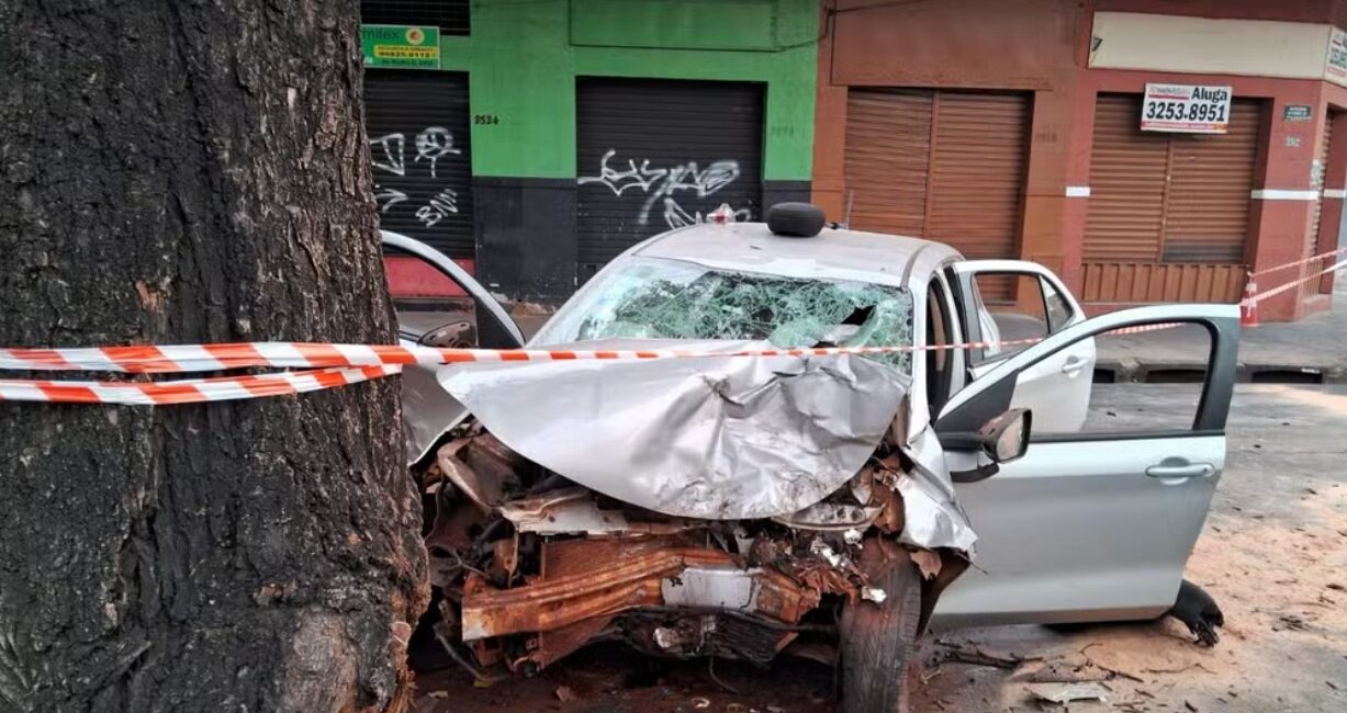 MG: motoristas suspeitos de fazer ‘racha’ causam acidente com ao menos sete feridos