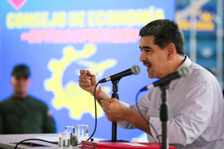 Maduro intervém em portos da Venezuela para 'limpá-los' da corrupção