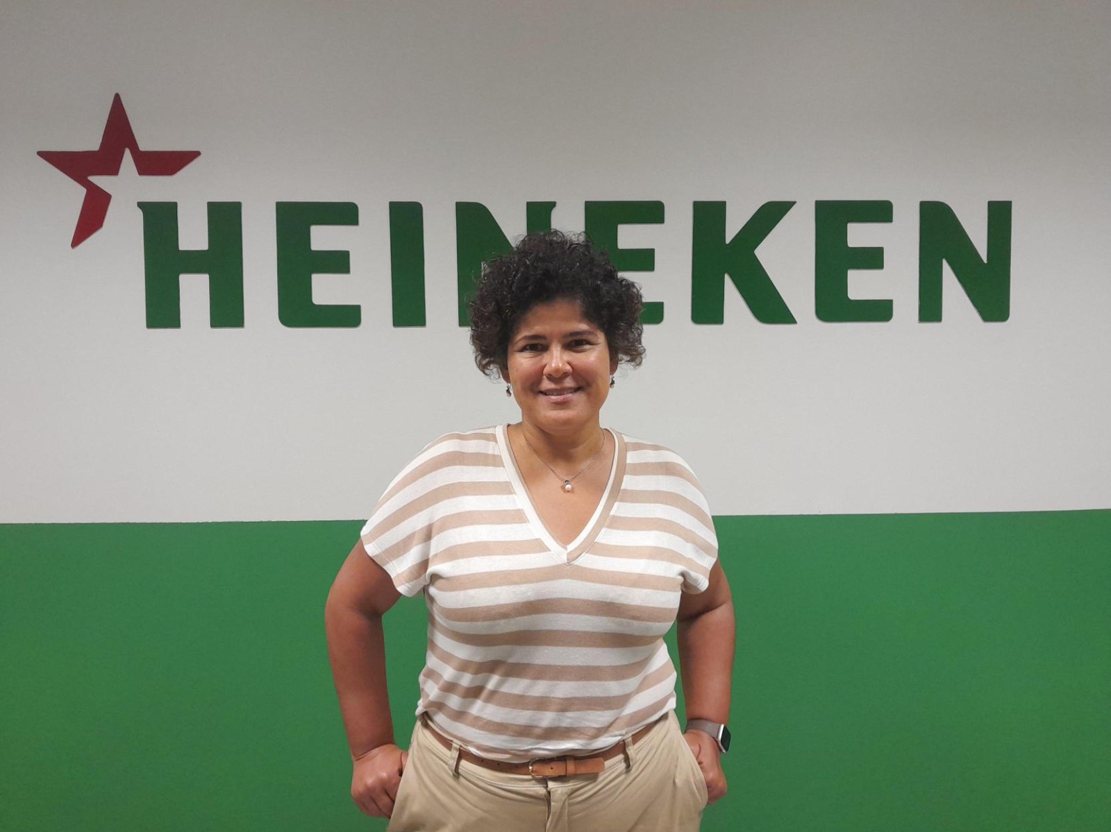 Grupo Heineken anuncia Fernanda Rocha como diretora da cervejaria de Igarassu, Pernambuco