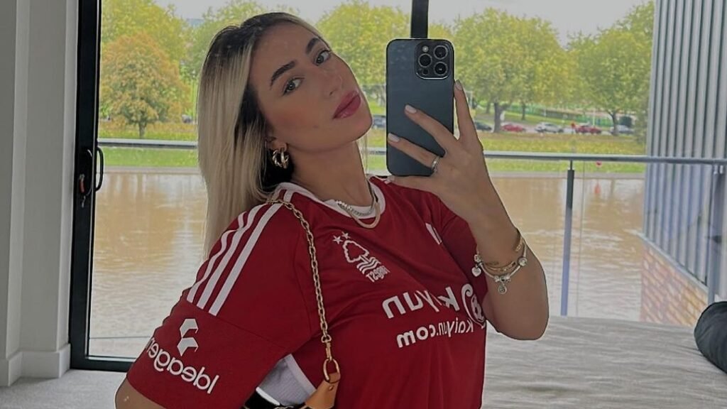 Esposa de brasileiro que atua na Inglaterra, Mabili Coladello fala sobre a vida no país 4 Mabili Coladello