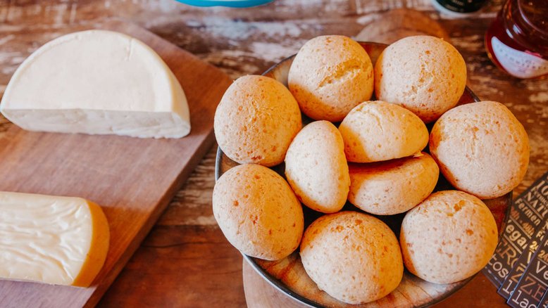 Dona Celina é referência de pão de queijo mineiro legítimo em SP