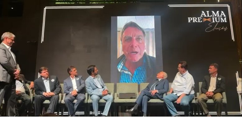 Vídep de Bolsonaro exibido em um jantar para Nunes no clube Monte Líbano, em São Paulo,