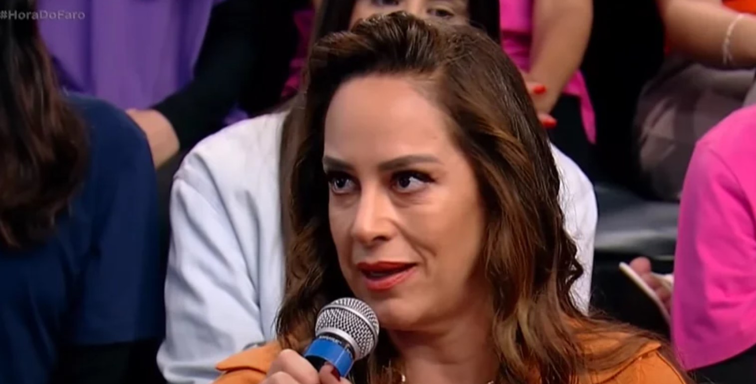 Silvia Abravanel chora ao falar de saudades de Silvio Santos