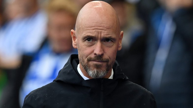 Bayer Leverkusen demite Erik Ten Hag após três jogos no comando