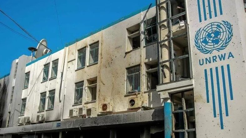 15.fev.2024 - Imagens mostram destruição na sede da UNRWA, a agência da ONU para refugiados palestinos, na Cidade de Gaza Imagem: AFP