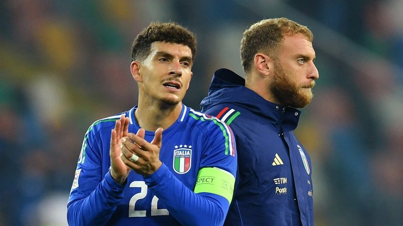 Itália goleia Israel e mantém liderança na Liga das Nações