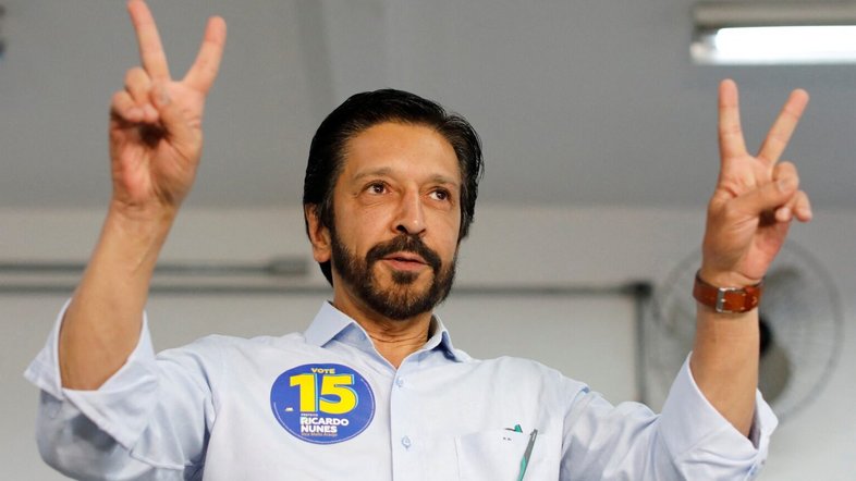 Reeleito, Nunes não descarta aumentar a tarifa de ônibus em SP