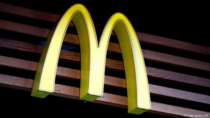 Morte por intoxicação é associada a hambúrguer do McDonald's nos EUA