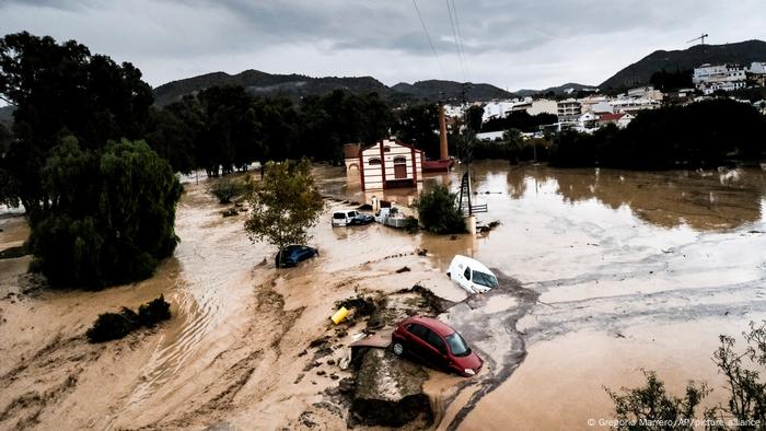 Tempestades na Espanha deixam mais de 60 mortos