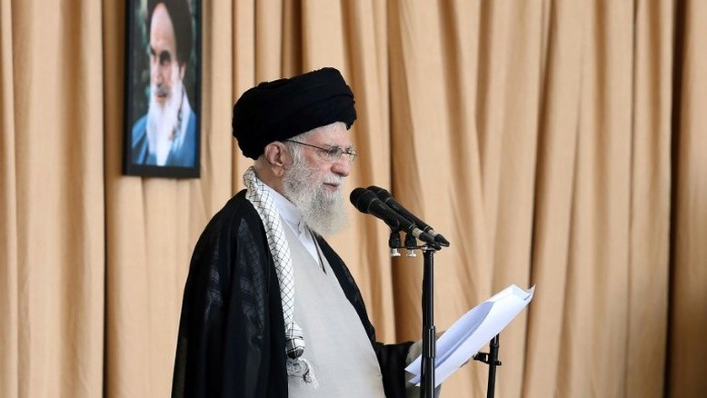ali Khamenei; irã;