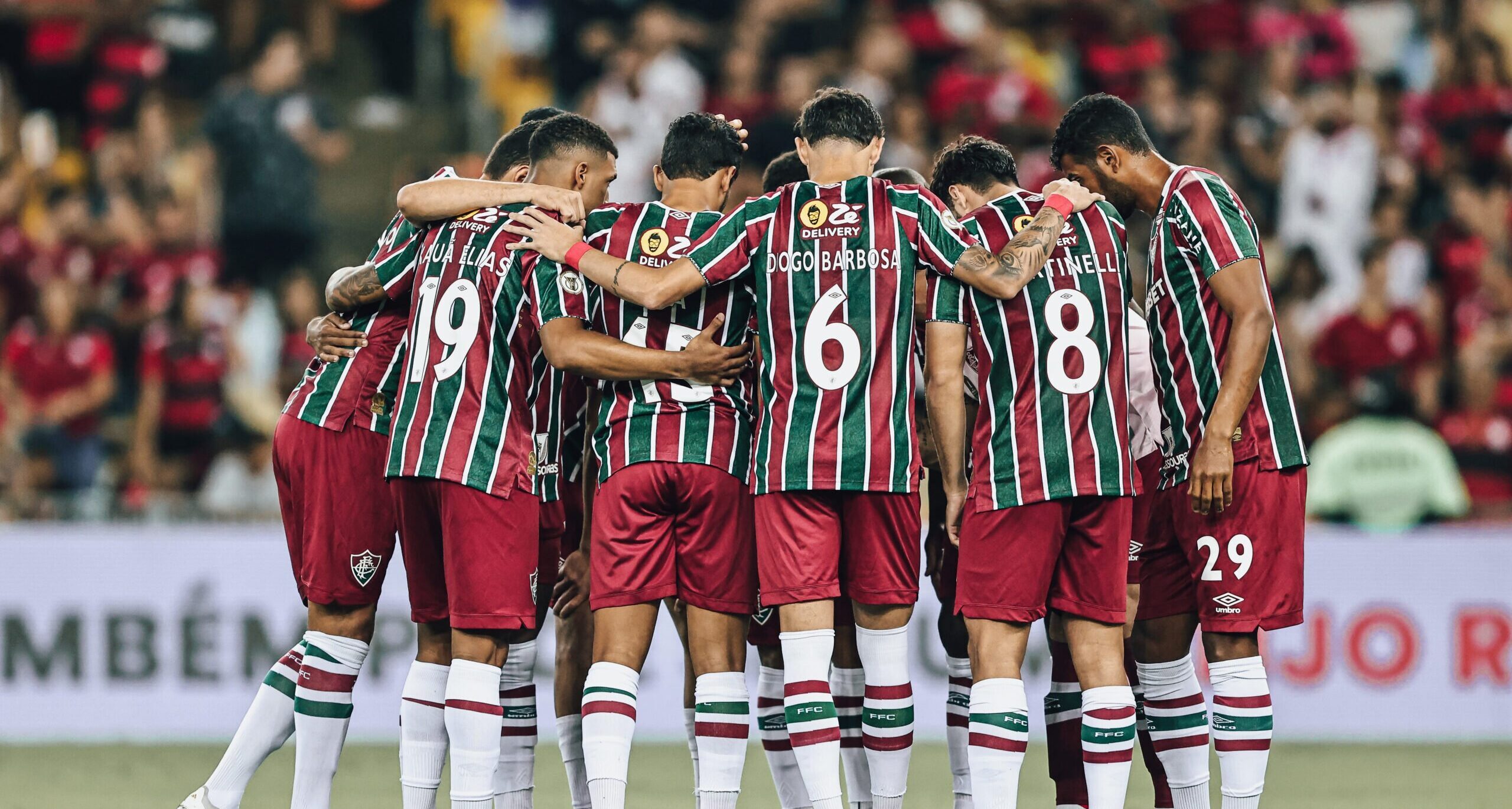 Fluminense faz jogo atrasado com Athletico-PR para se distanciar da zona de rebaixamento