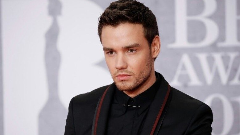 Pai de Liam Payne se pronuncia pela primeira vez após a morte do cantor, há três semanas
