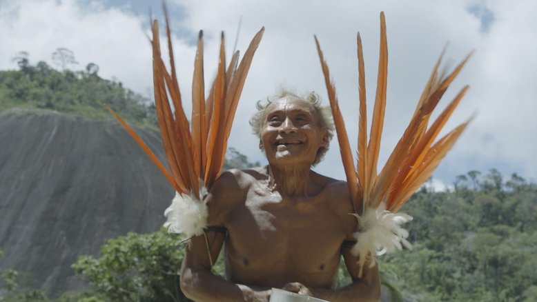 Cena do documentário 'A Queda do Céu'