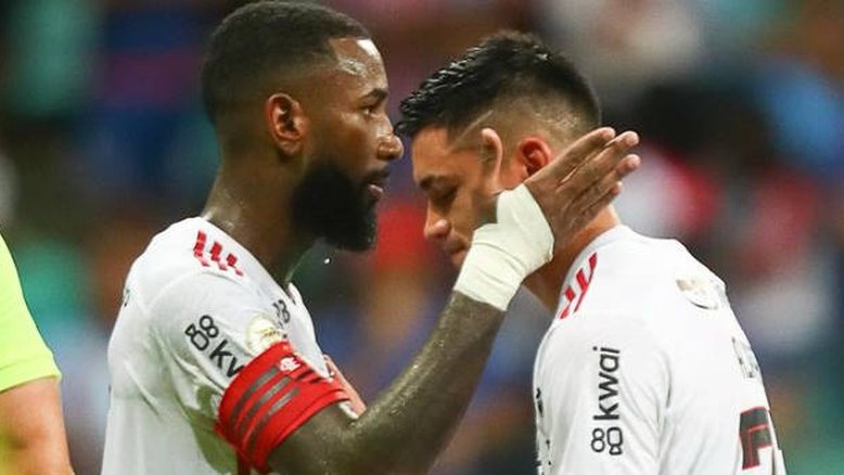 Flamengo supera o Bahia, mantém a freguesia e continua vivo na caça aos líderes do Brasileirão