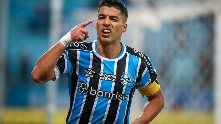 Jornal revela carta de Suárez ao Grêmio pedindo para ter contrato encerrado