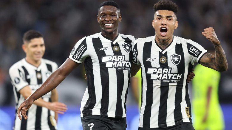 Botafogo tenta quebrar tabu contra Athletico-PR para manter a liderança do Brasileirão