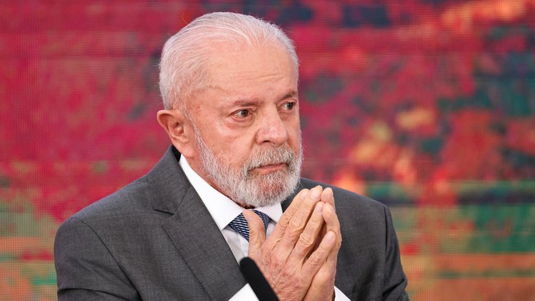 Governo comemora alta da classe média apontada em estudo