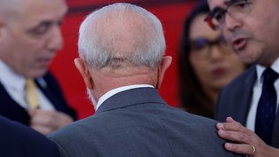 Cirurgia às pressas de Lula repercute na imprensa internacional