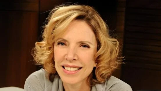 Relembre a trajetória de Marília Gabriela, que anunciou a aposentadoria aos 76 anos