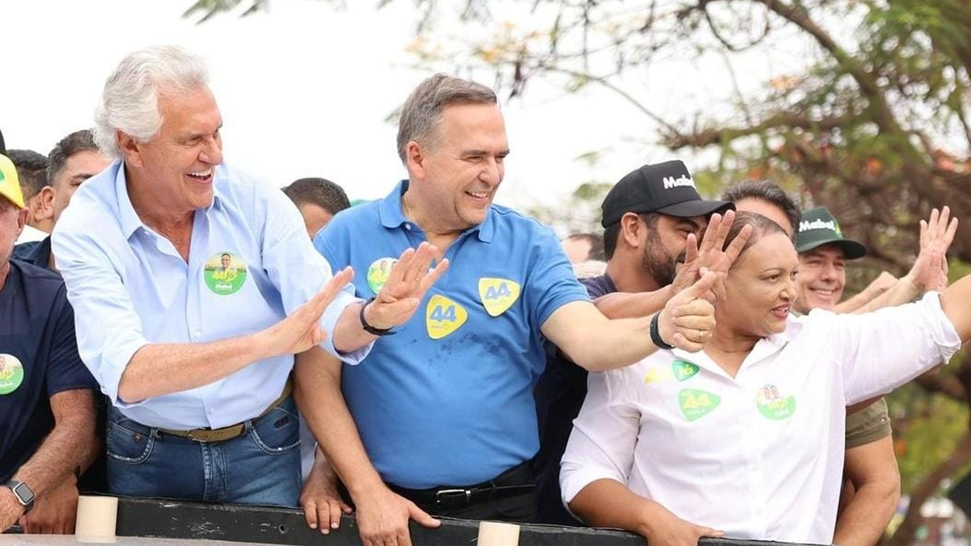 Juíza diz que Caiado distribuiu cestas básicas para angariar votos para candidato à prefeitura de Goiânia