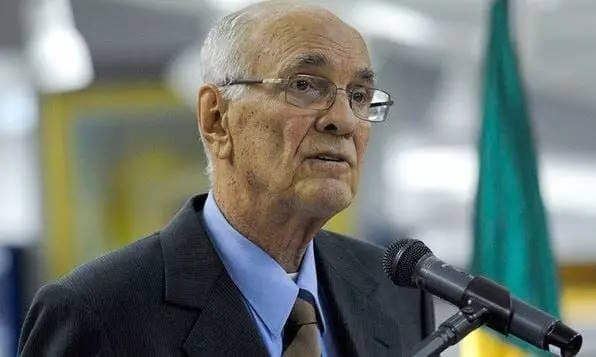 Morre Roberto Saturnino Braga, ex-prefeito do Rio, aos 93 anos