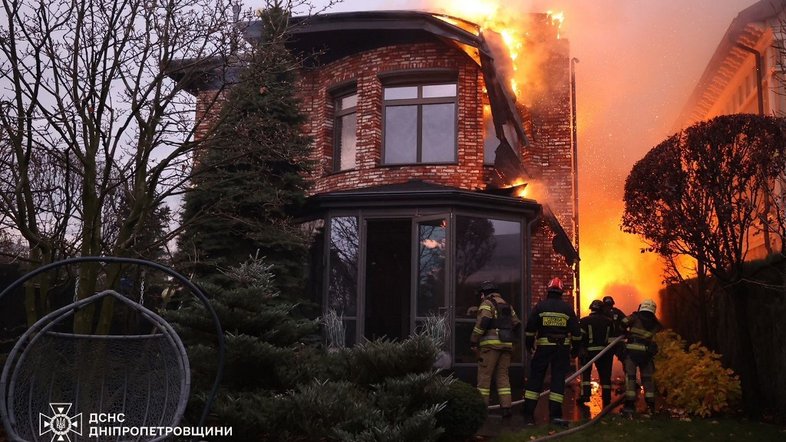 Handout / State Emergency Service of Ukraine / AFP